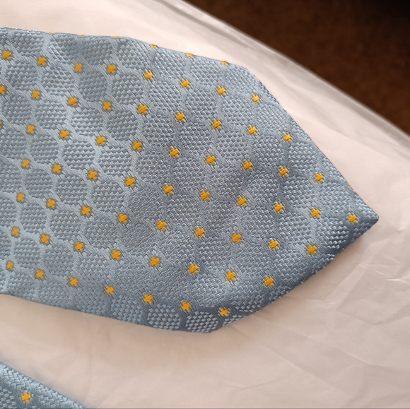 Charvet Geometric men's silk tie - Picture 9 of 12